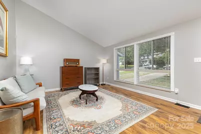 7215 Connan Lane, Charlotte, NC 28226 - Photo 9