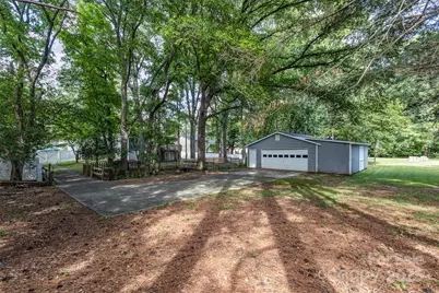 7215 Connan Lane, Charlotte, NC 28226 - Photo 37