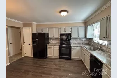 6340 Ellesmere Court, Mint Hill, NC 28227 - Photo 15