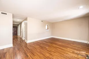 709 21st Ave NE, Hickory, NC 28601 - Photo 27