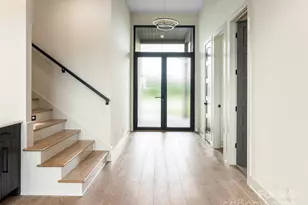 24 S Watchman Dr, Hendersonville, NC 28791 - Photo 7