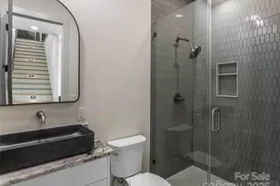 24 S Watchman Dr, Hendersonville, NC 28791 - Photo 29