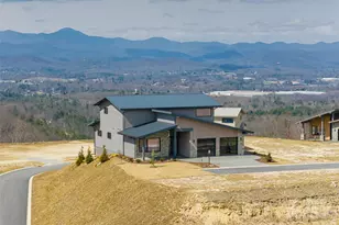 24 S Watchman Dr, Hendersonville, NC 28791 - Photo 3