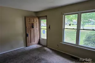 746 Bilmark Ave, Charlotte, NC 28213 - Photo 5