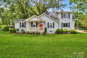 1611 Old Hickory Grove Rd, Mount Holly, NC 28120 - Photo 1