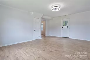 1611 Old Hickory Grove Rd, Mount Holly, NC 28120 - Photo 7