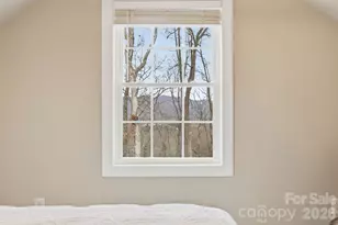 70 J P Huggins Dr, Hendersonville, NC 28791 - Photo 3