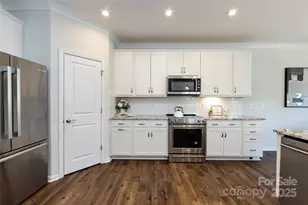 23109 Clarabelle Dr, Charlotte, NC 28273 - Photo 15