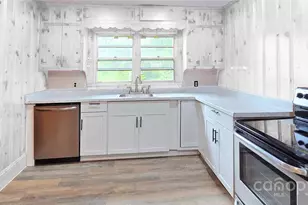 1904 E Innes St, Salisbury, NC 28146 - Photo 5