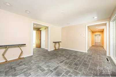 153 Hillhaven Place SE, Lenoir, NC 28645 - Photo 5