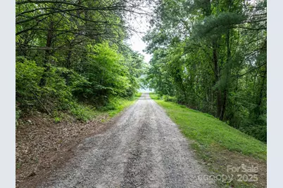 40 Sedgefield Place, Clyde, NC 28721 - Photo 11
