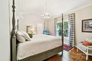 1092 E Bald Rock Dr, Sapphire, NC 28774 - Photo 29