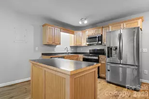 309 Sheldon St, Hudson, NC 28638 - Photo 5