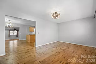 309 Sheldon St, Hudson, NC 28638 - Photo 3