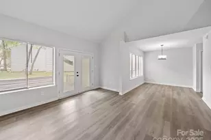 11222 Carmel Chace Dr, Charlotte, NC 28226 - Photo 7