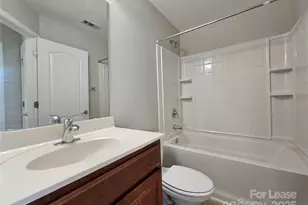 8728 Arbor Creek Dr, Charlotte, NC 28269 - Photo 19