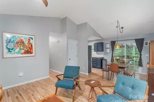 15 Maplewood Dr, Swannanoa, NC 28778 - Photo 3