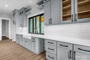 93 Chesterfield Dr, Mill Spring, NC 28756 - Photo 13