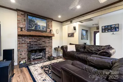 7101 Signer Road, Charlotte, NC 28278 - Photo 9