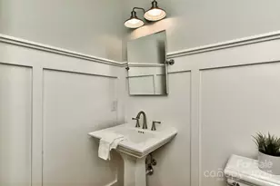 6623 Gaywind Dr, Charlotte, NC 28226 - Photo 17