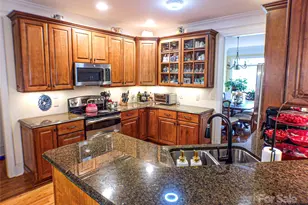 355 Sardis Alt Road N, Charlotte, NC 28270 - Photo 9