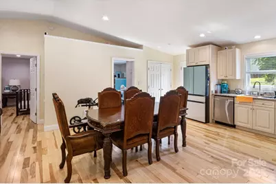 40 Alabama Avenue, Marion, NC 28752 - Photo 15