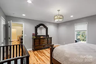 40 Alabama Ave, Marion, NC 28752 - Photo 11