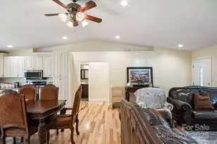 40 Alabama Ave, Marion, NC 28752 - Photo 23