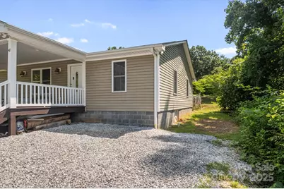 40 Alabama Avenue, Marion, NC 28752 - Photo 5