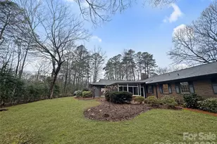 104 34th Ave NE, Hickory, NC 28601 - Photo 11