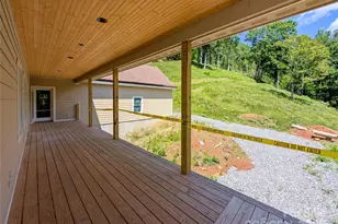 338 Majestic Mountain Dr, Burnsville, NC 28714 - Photo 23