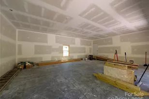 338 Majestic Mountain Dr, Burnsville, NC 28714 - Photo 17