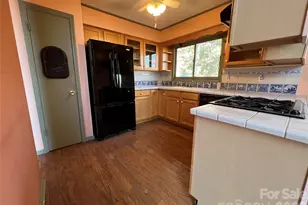 430 Laurel Hts Ln, Tryon, NC 28782 - Photo 15