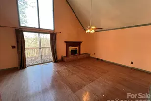 430 Laurel Hts Ln, Tryon, NC 28782 - Photo 11