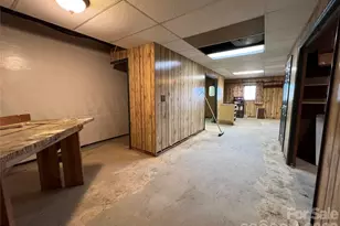 430 Laurel Hts Ln, Tryon, NC 28782 - Photo 29