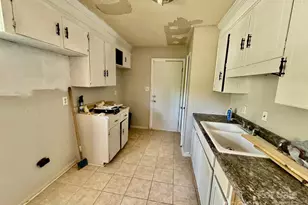 1025 S Jones Ave Ext, Rock Hill, SC 29730 - Photo 9