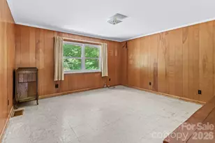 160 McLean Rd, Weaverville, NC 28787 - Photo 13