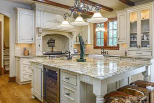 176 Valley Springs Rd, Asheville, NC 28803 - Photo 9