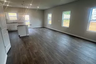 4601 Green Drake Dr, Charlotte, NC 28269 - Photo 3