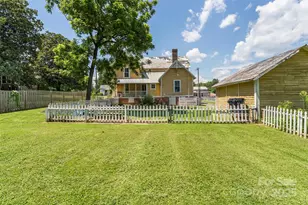 202 E Central Ave, Catawba, NC 28609 - Photo 23