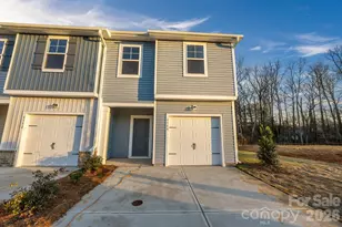 4548 Green Drake Dr, Charlotte, NC 28269 - Photo 1