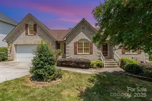 1618 Secret Garden Ct, Salisbury, NC 28146 - Photo 1