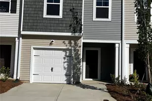 4608 Green Drake Dr, Charlotte, NC 28269 - Photo 1