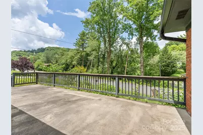 71 Auburn Park Drive, Waynesville, NC 28786 - Photo 5