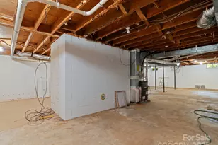 71 Auburn Park Dr, Waynesville, NC 28786 - Photo 29