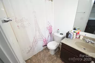 11124 Pond Valley Ct, Charlotte, NC 28269 - Photo 31