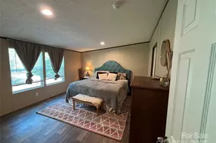 2877 Shannon St, Sharon, SC 29742 - Photo 7