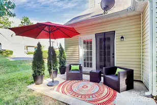 4580 Antelope Ln, Charlotte, NC 28269 - Photo 3