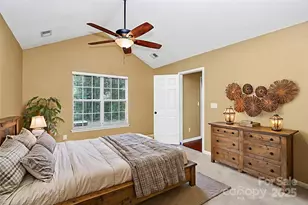 4580 Antelope Ln, Charlotte, NC 28269 - Photo 19