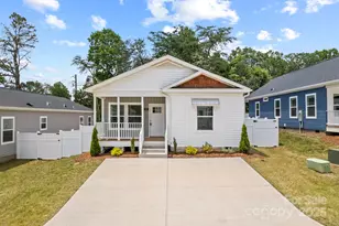 121 Bellamy Rd, Asheville, NC 28806 - Photo 1